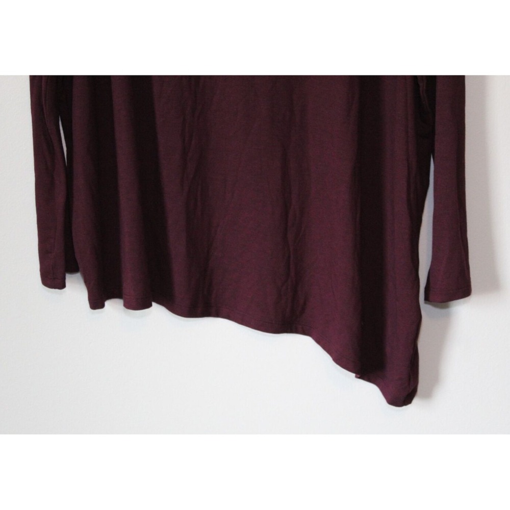 ✨2/$20 Athleta Cloudlight Asymmetrical Top Small Auberge Maroon Stretch Fall - Picture 3 of 9